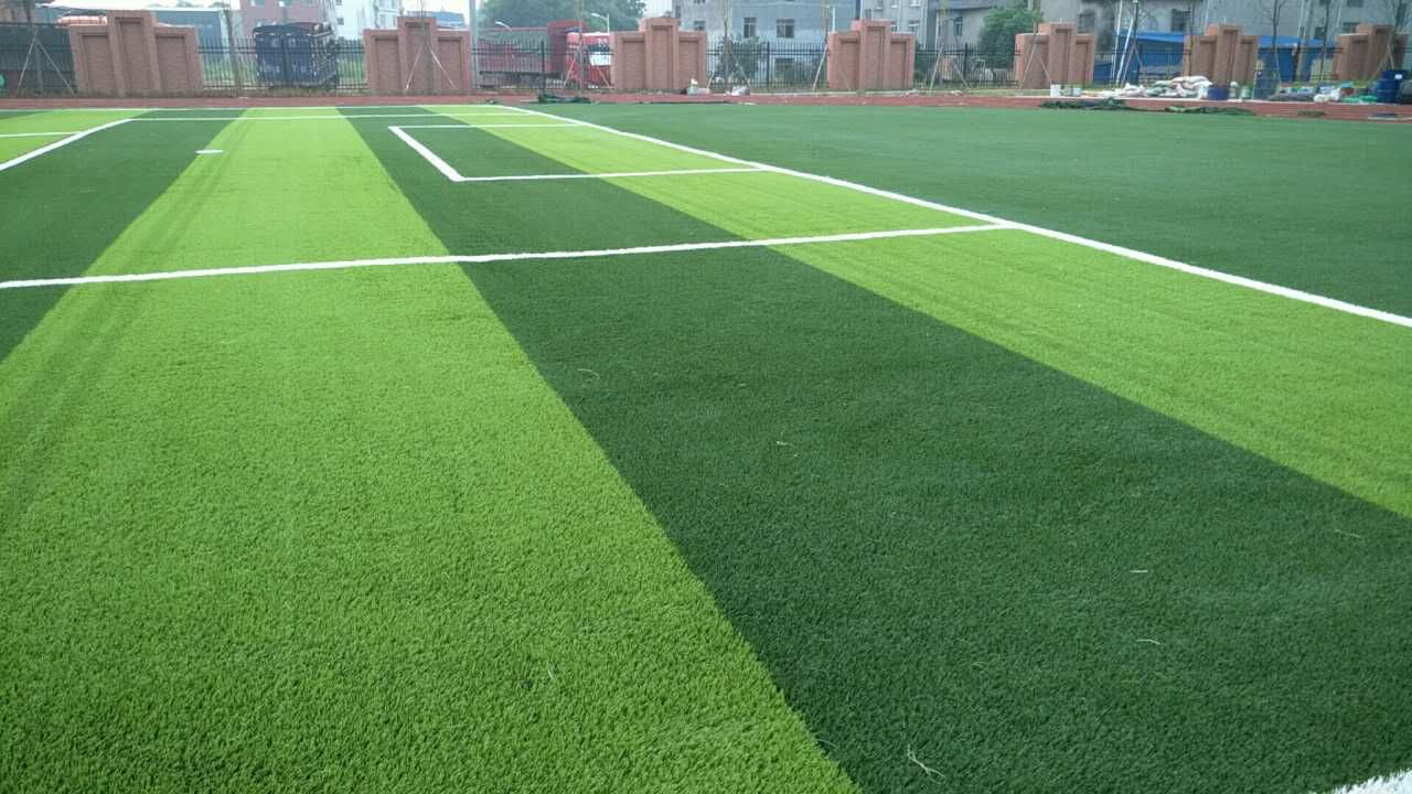 云南人造草坪哪里有賣_人造草坪毯能放在陽光下曬嗎?