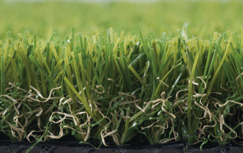 足球場人造草皮和天然草皮有那些區(qū)別？為什么不盡量把人草造的接近真草？