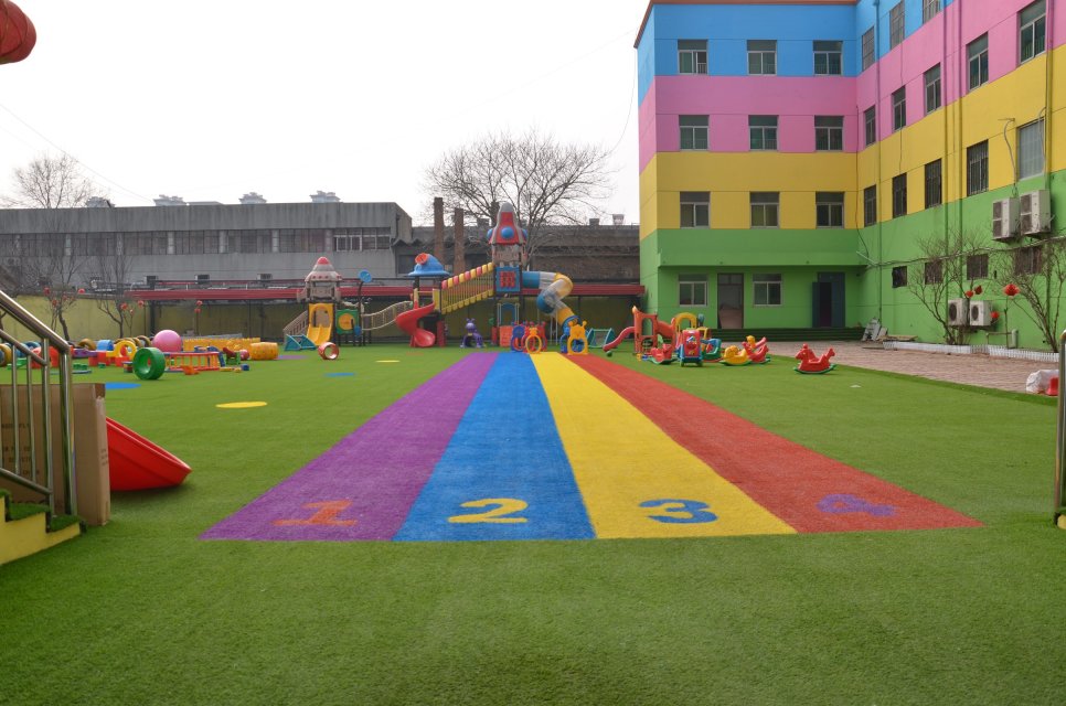 幼兒園人造草